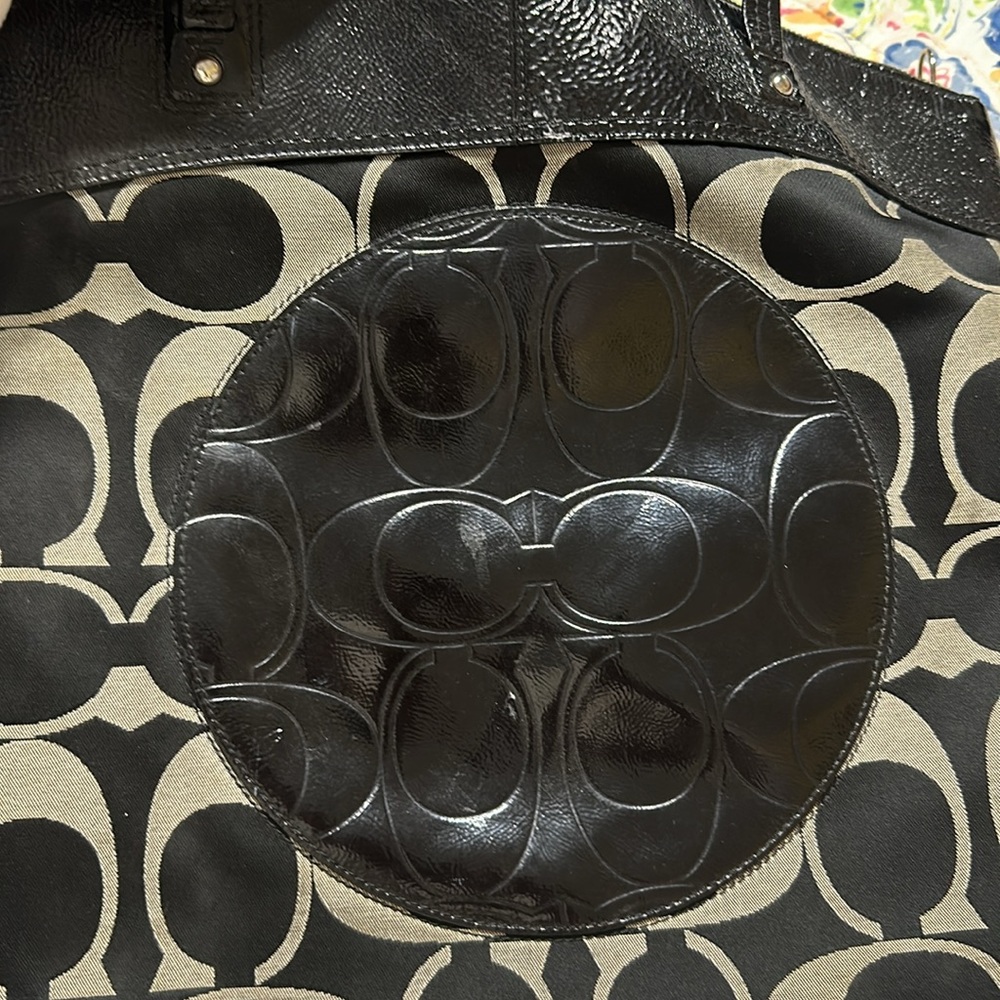 Coach Handbag - Picture 7 of 8
